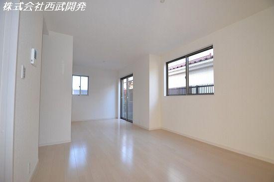 Living. Indoor (12 May 2013) Shooting  [Building 2] 