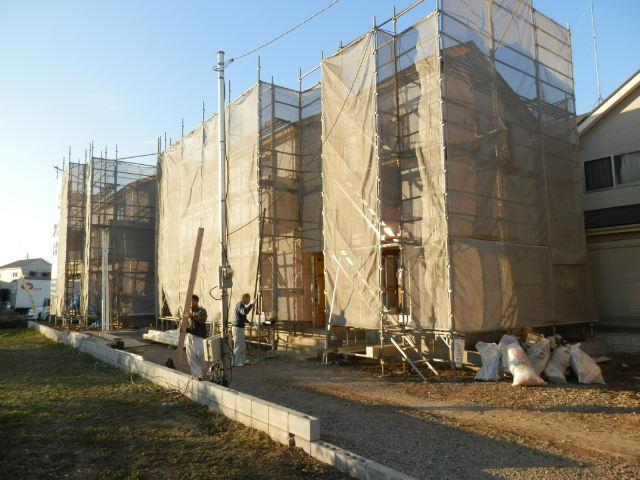 Local appearance photo. Local (11 May 2013) Shooting