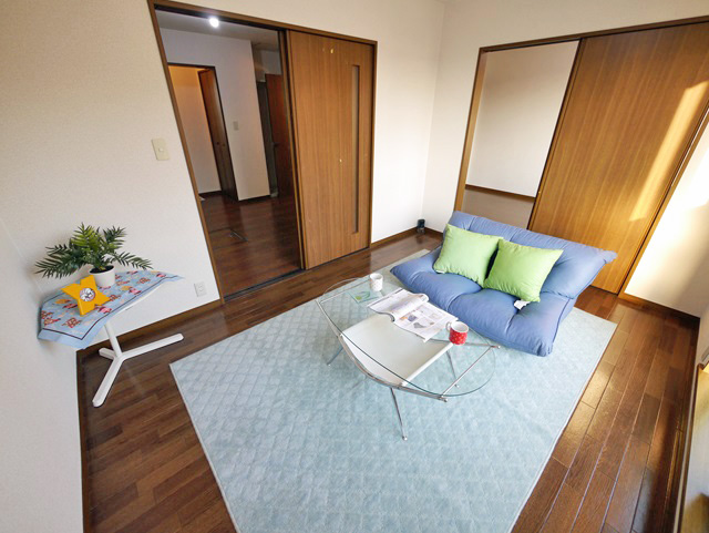 Living and room. Western style room