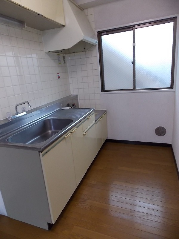 Kitchen. Easy-to-use kitchen.