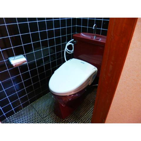 Toilet