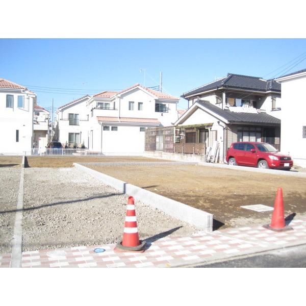 Rendering (appearance). CD compartment