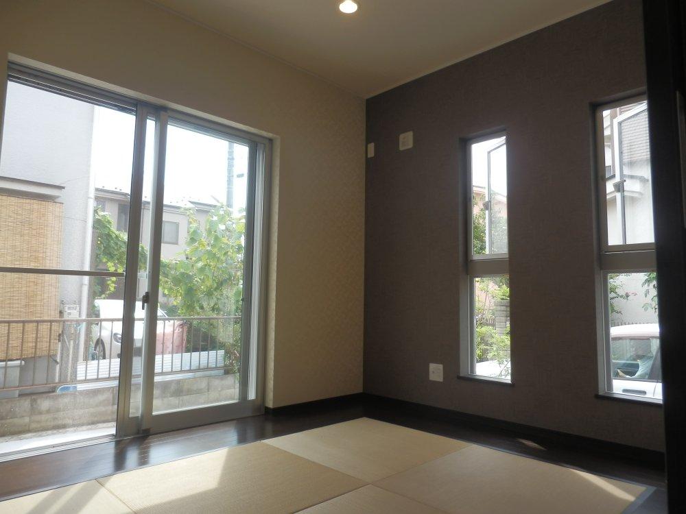 Non-living room. Indoor (September 2013) Shooting