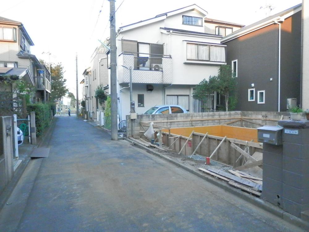 Local photos, including front road. Local (September 2013) Shooting