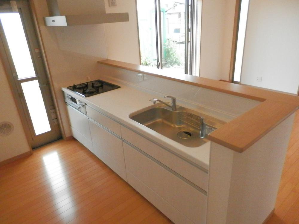 Other. Same specifications kitchen