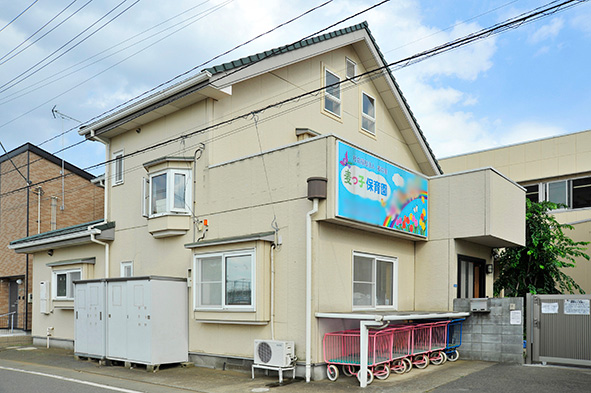 Surrounding environment. Mugikko nursery school (4-minute walk / About 280m ※ Park Front) (a 5-minute walk / About 400m ※ Bright Court)