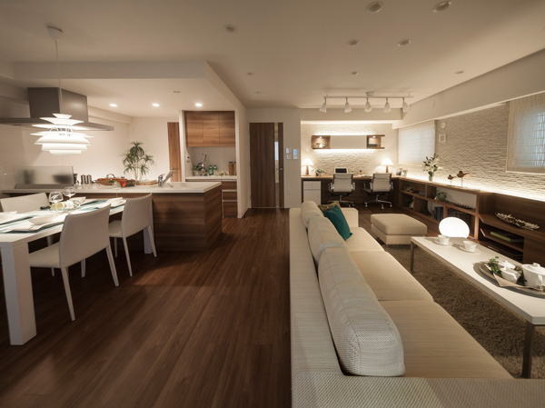 Room and equipment. After the family together meal, Guests can relax on the sofa an enjoyable lingering intact, Spend in their own way at the desk. Living was a lot of offer a place to spend comfortably ・ Dining is. (living ・ dining / Model Room J-type ・ Paid design change ※ Including paid option / Application deadline Yes)