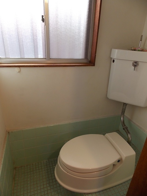 Toilet. You can ventilation because there is a window!