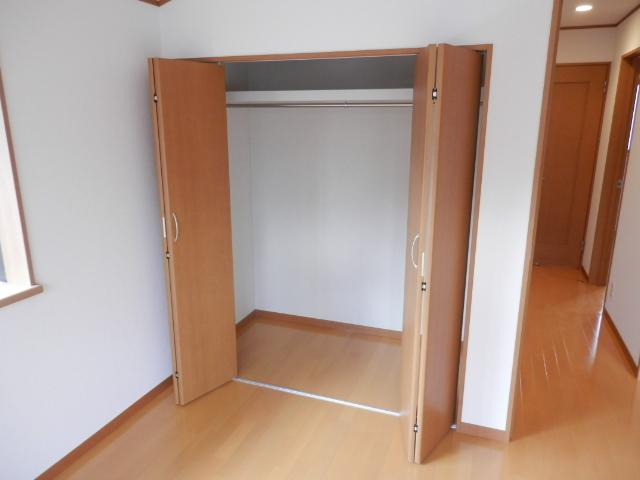 Receipt. Local (11 May 2013) Shooting