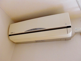 Other Equipment.  ◆ It comes with 1 groups air conditioning ◆ 