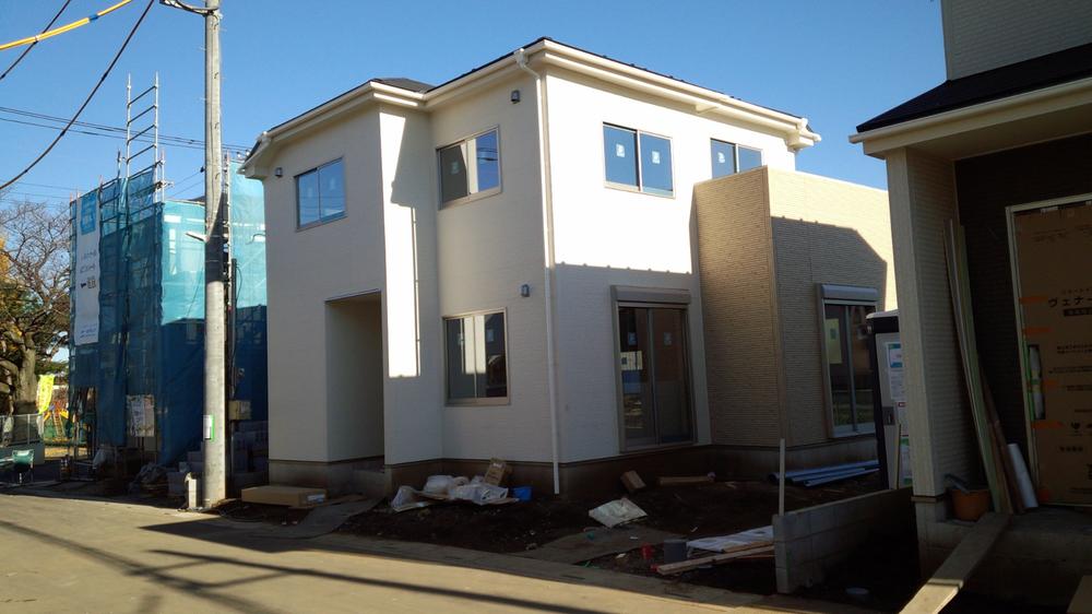 Local appearance photo. Local (12 May 2013), shooting (11 Building)