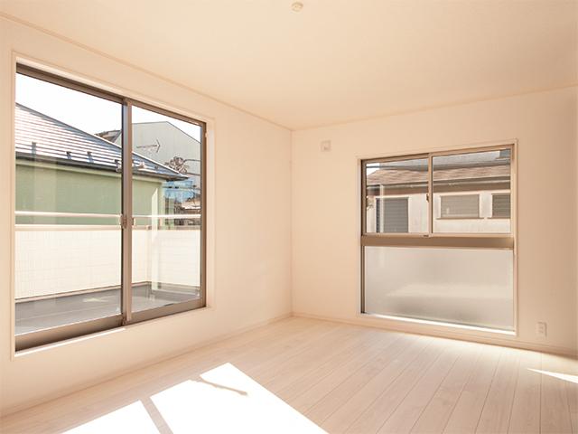 Non-living room. Indoor (11 May 2013) Shooting