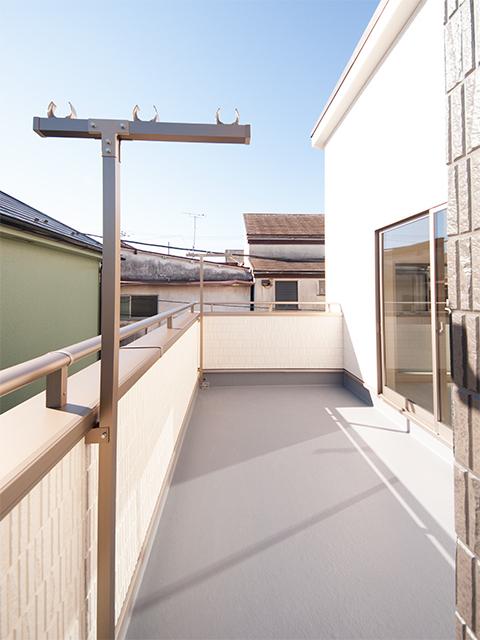 Balcony. Indoor (11 May 2013) Shooting