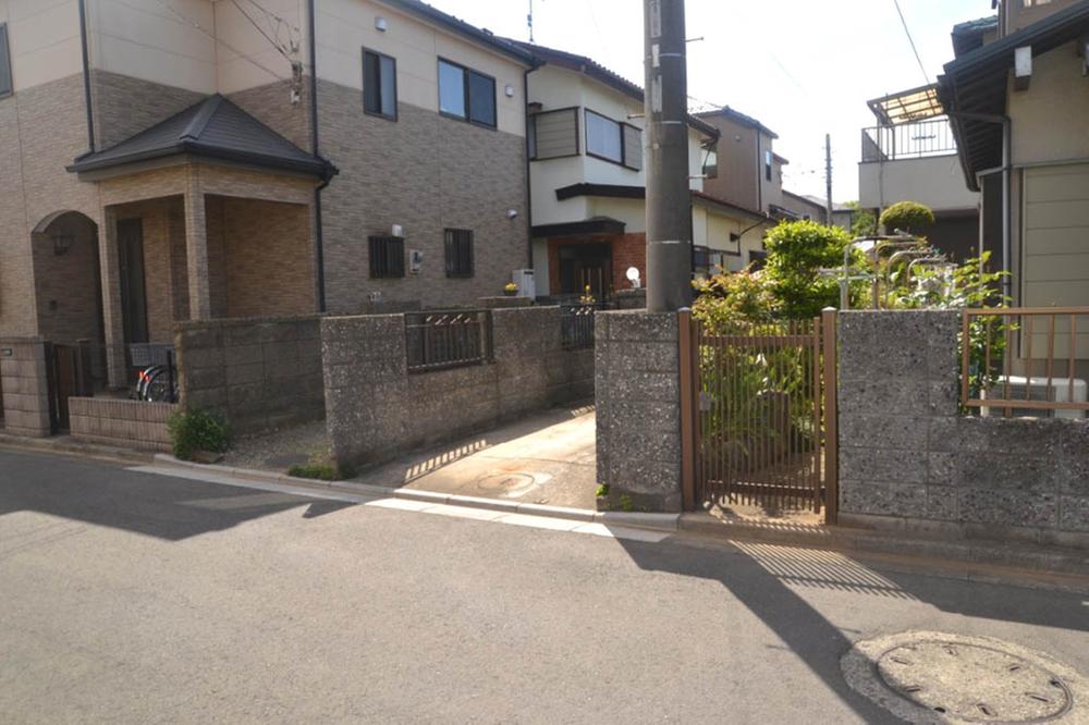 Local photos, including front road. Local (May 2013) Shooting