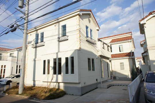 Local appearance photo. Building appearance