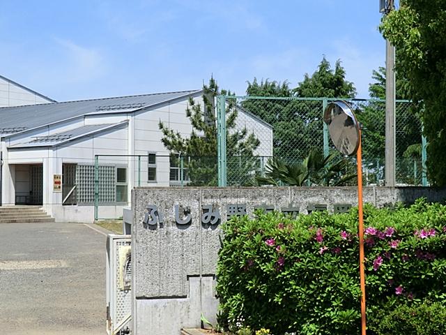 Junior high school. Fujimino 922m to stand Fukuoka junior high school
