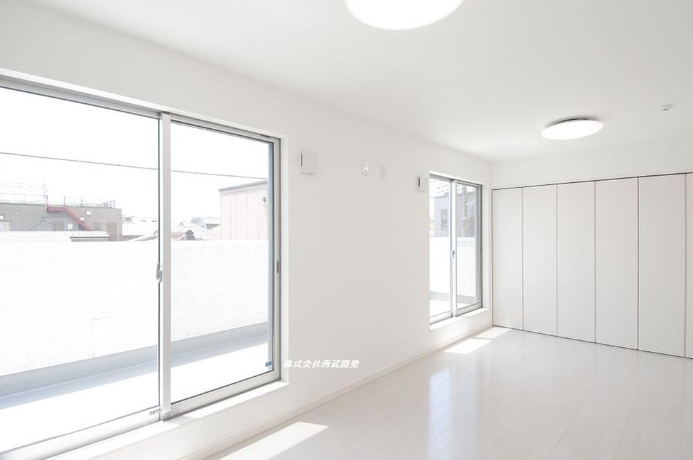 Non-living room. Indoor (June 2013) Shooting