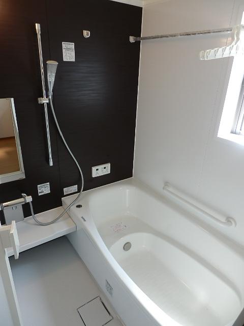 Same specifications photo (bathroom). Same specifications