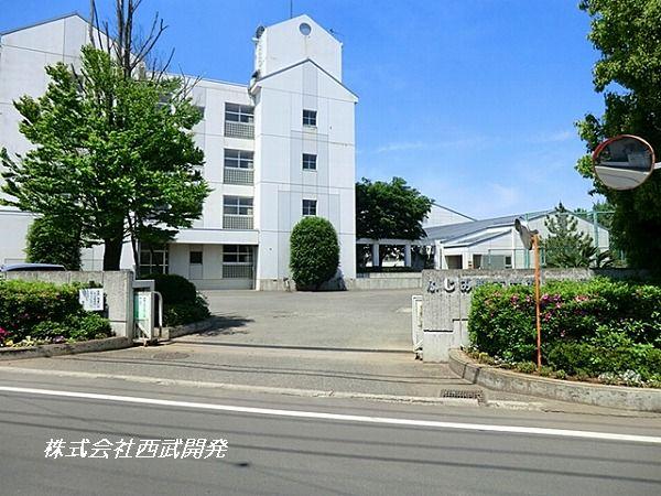 Junior high school. Fujimino 740m to stand Fukuoka junior high school