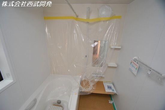 Bathroom. Indoor (12 May 2013) Shooting [Building 2] 