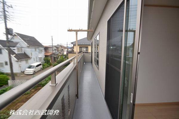 Balcony. Local (August 2013) Shooting