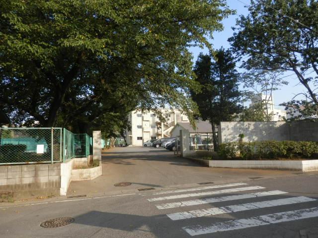 Primary school. Fujimino Municipal tsurugaoka to elementary school 979m