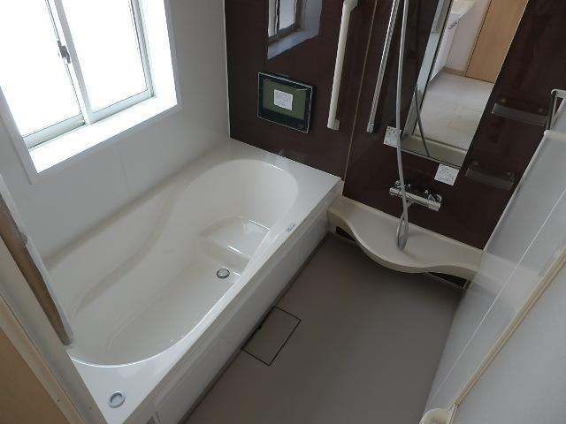 Same specifications photo (bathroom). (1 Building) same specification