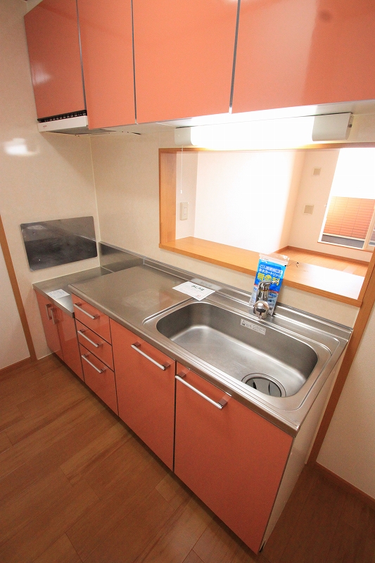 Kitchen.  ■ The same type The room is a picture