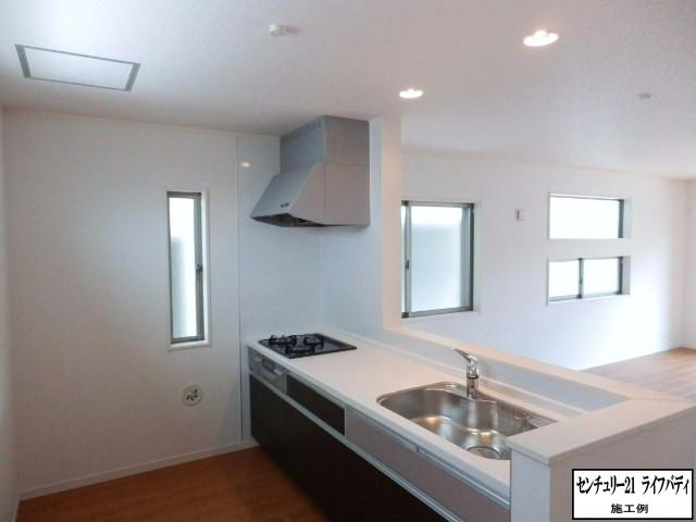 Same specifications photo (kitchen). Same specifications