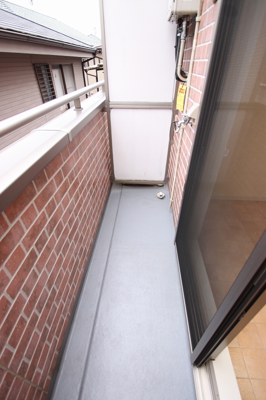 Balcony. ■ Same apartment It is similar to photo