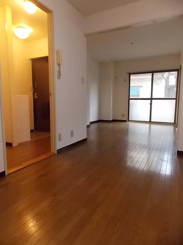 Living and room. 13 is a spacious living room of the Pledge. 