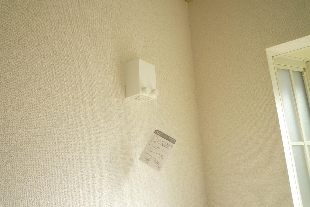 Other Equipment. Indoor Dried wire