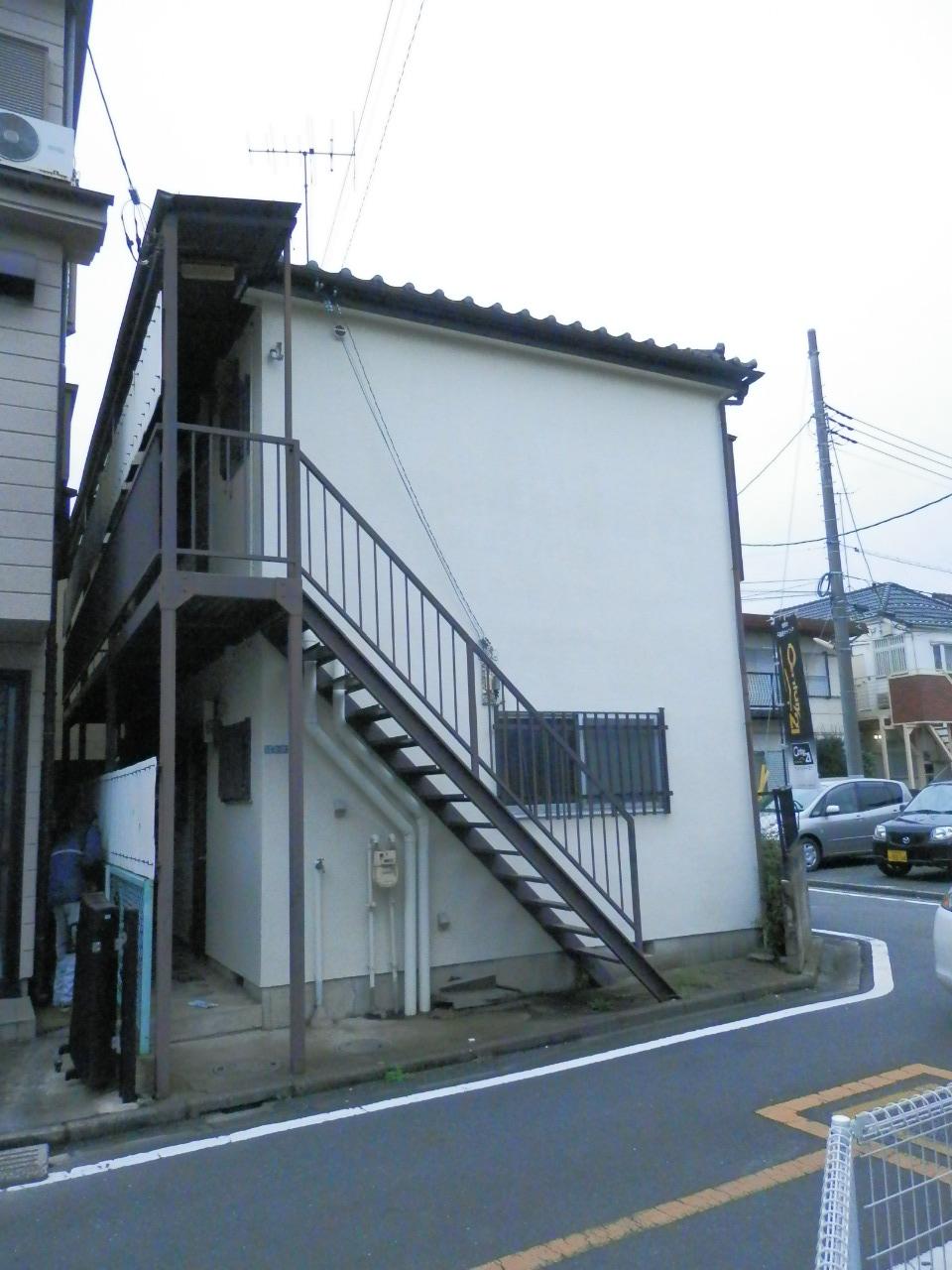 Local photos, including front road. Local (10 May 2013) Shooting