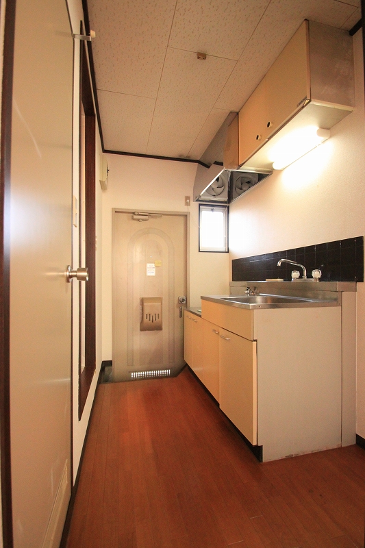 Other room space. ■ Same apartment It is similar to photo