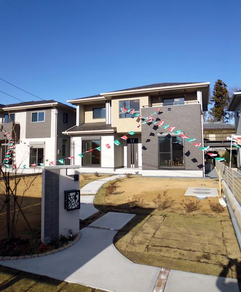 Sale already cityscape photo. The spacious grounds of appeal J ・ Modern Fusaiji 5th subdivision, Also abandon play happy breadth children (December 2013 shooting)