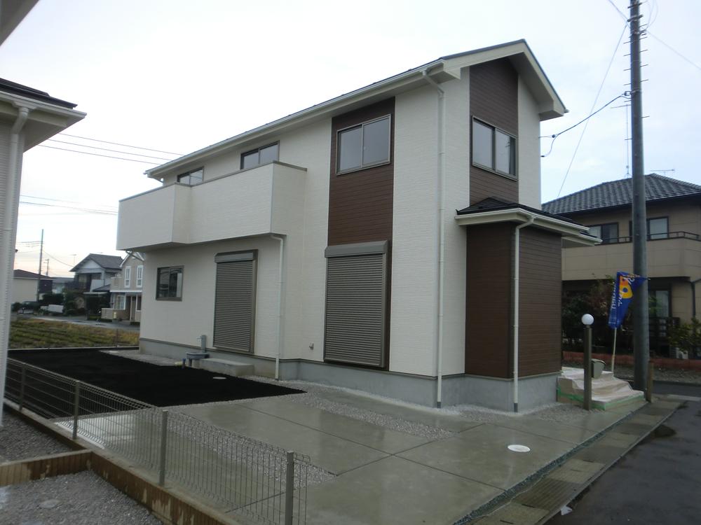 Local appearance photo. Local (11 May 2013) Shooting. 1 Building. 