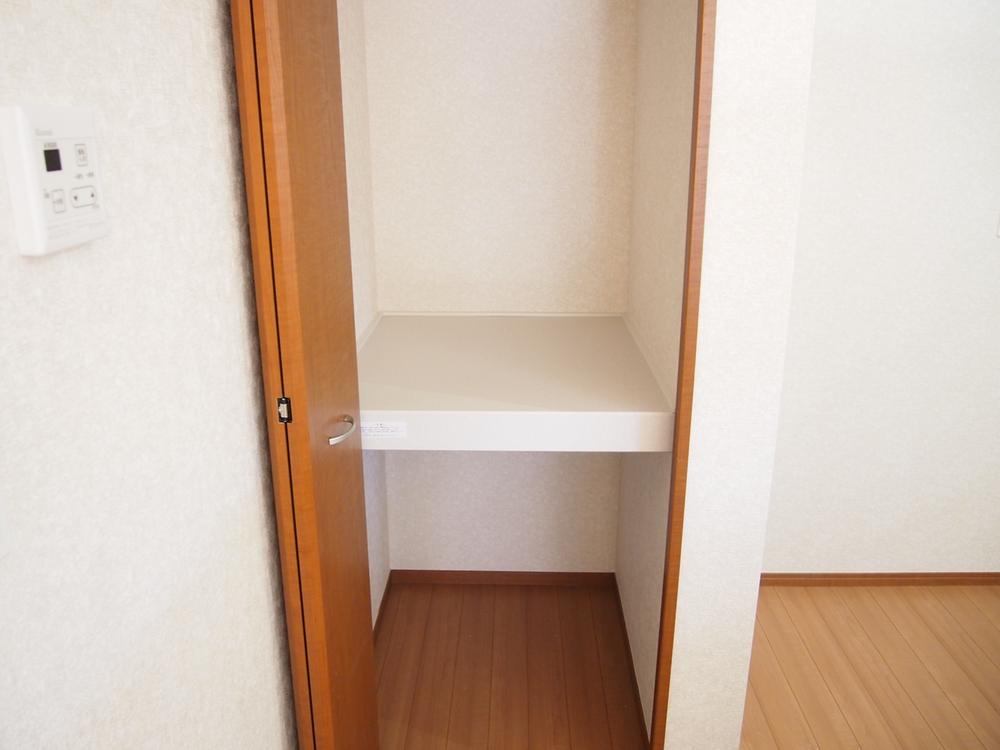 Receipt. There is a storage in the kitchen. 