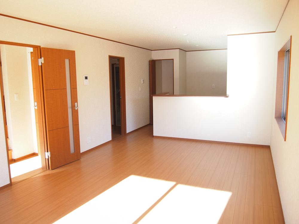 Living. 15.5 is the Pledge of bright LDK. 