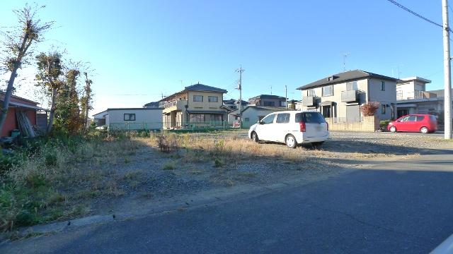 Local photos, including front road