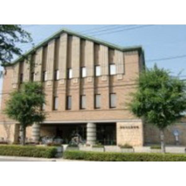 library. Fukaya 342m to Public Library