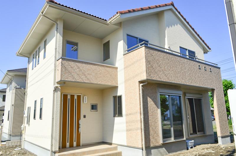 Local appearance photo. E Building Exterior Photos