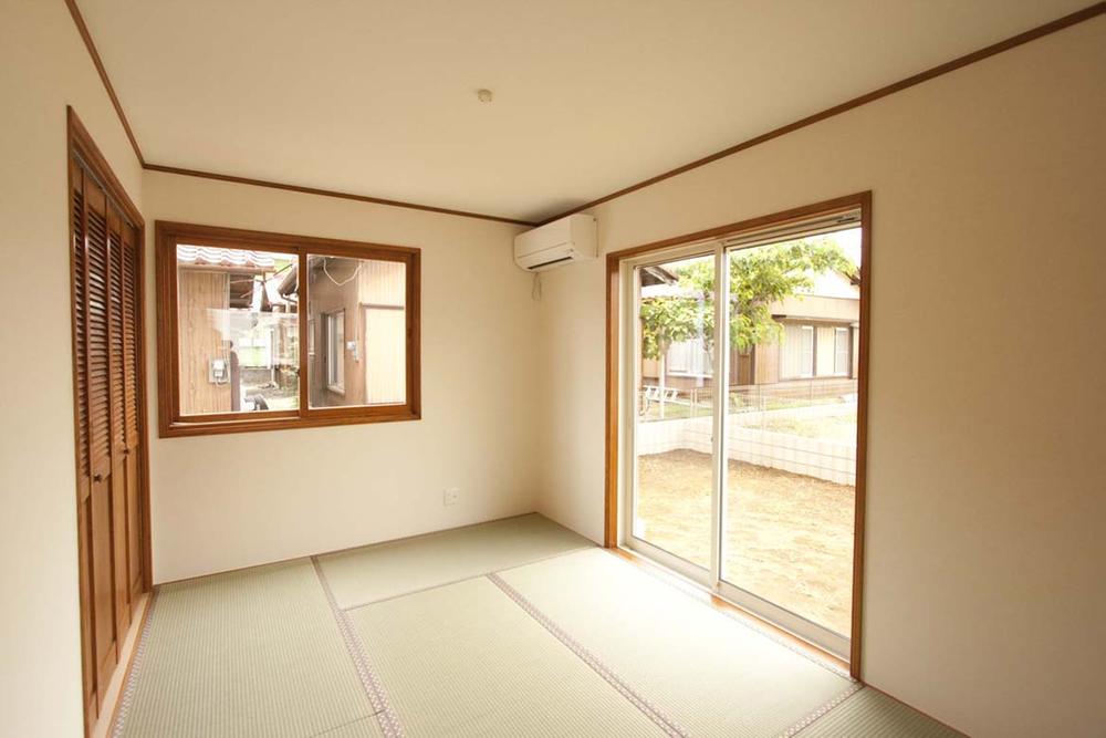 Other introspection. Indoor (July 2013) Shooting