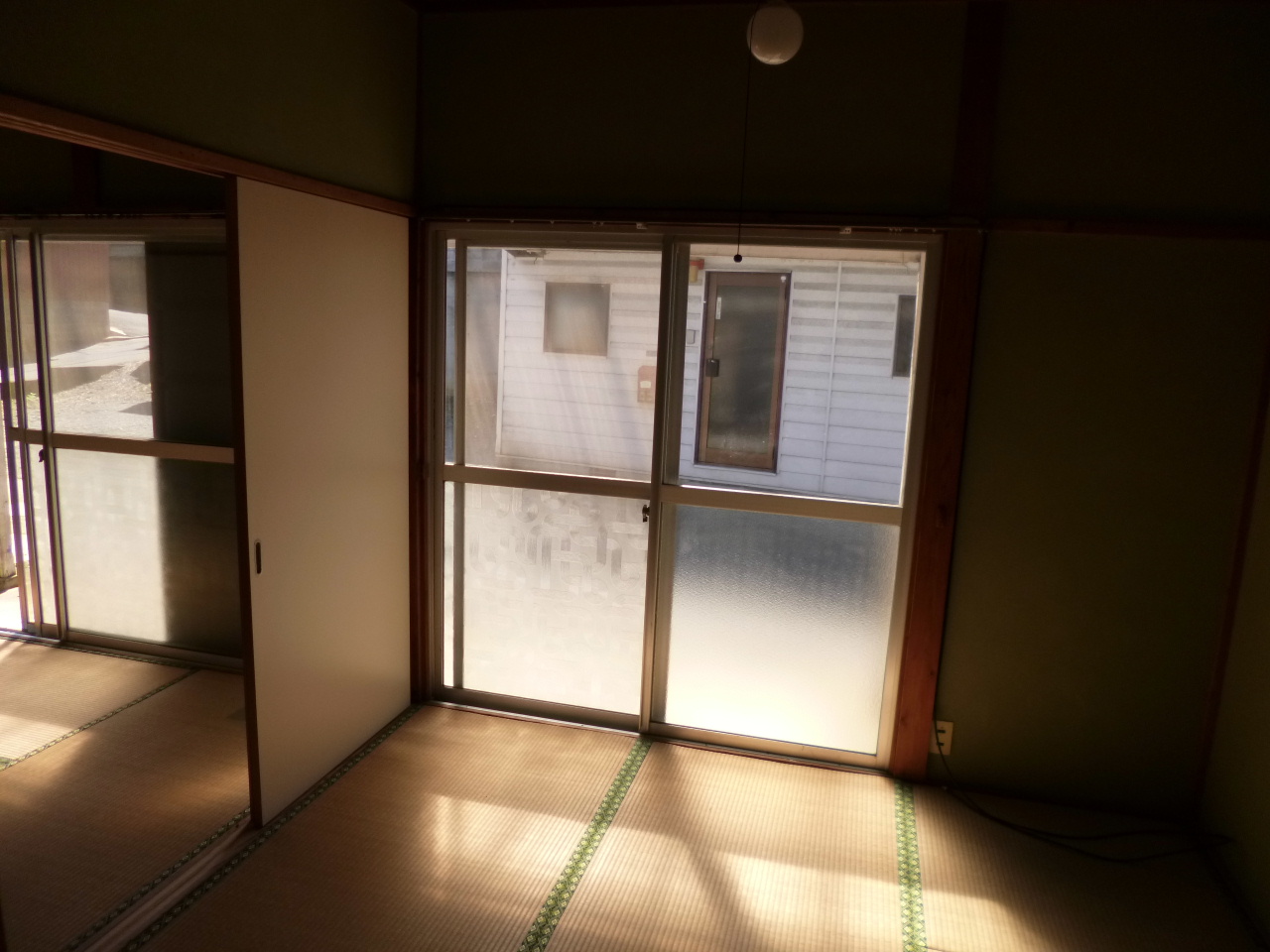 Living and room. Both the room with a south-facing