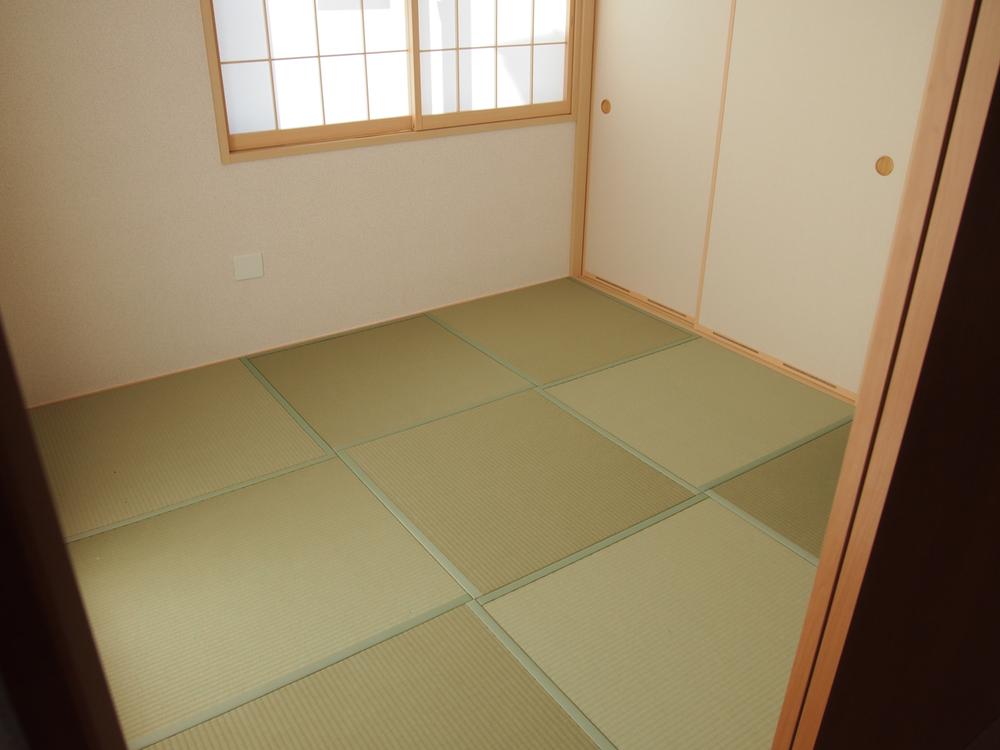 Non-living room. 4.5 is the Pledge of Japanese-style room. It has led to LDK.