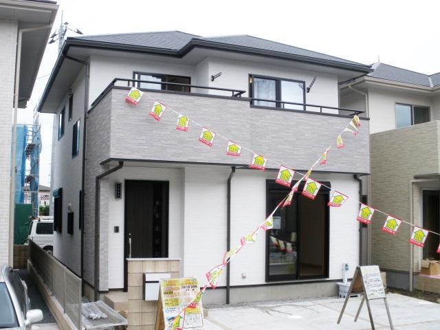 Local appearance photo. I Building appeared at the new price 20.8 million yen. First of all, please visit with family (September 2013) Shooting