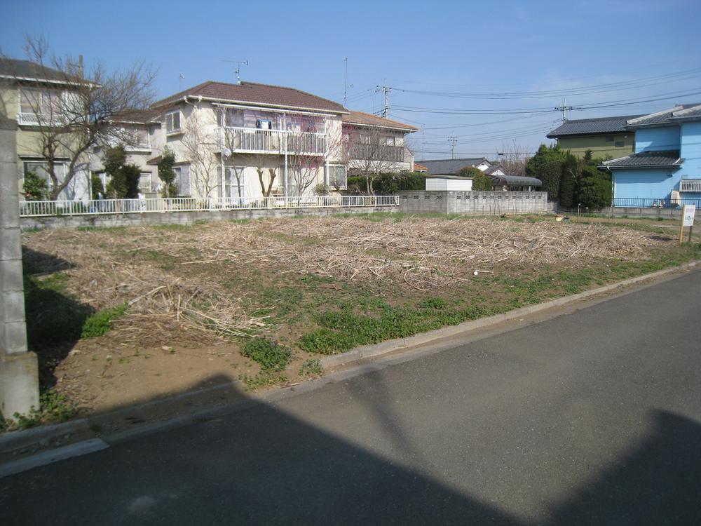 Local photos, including front road