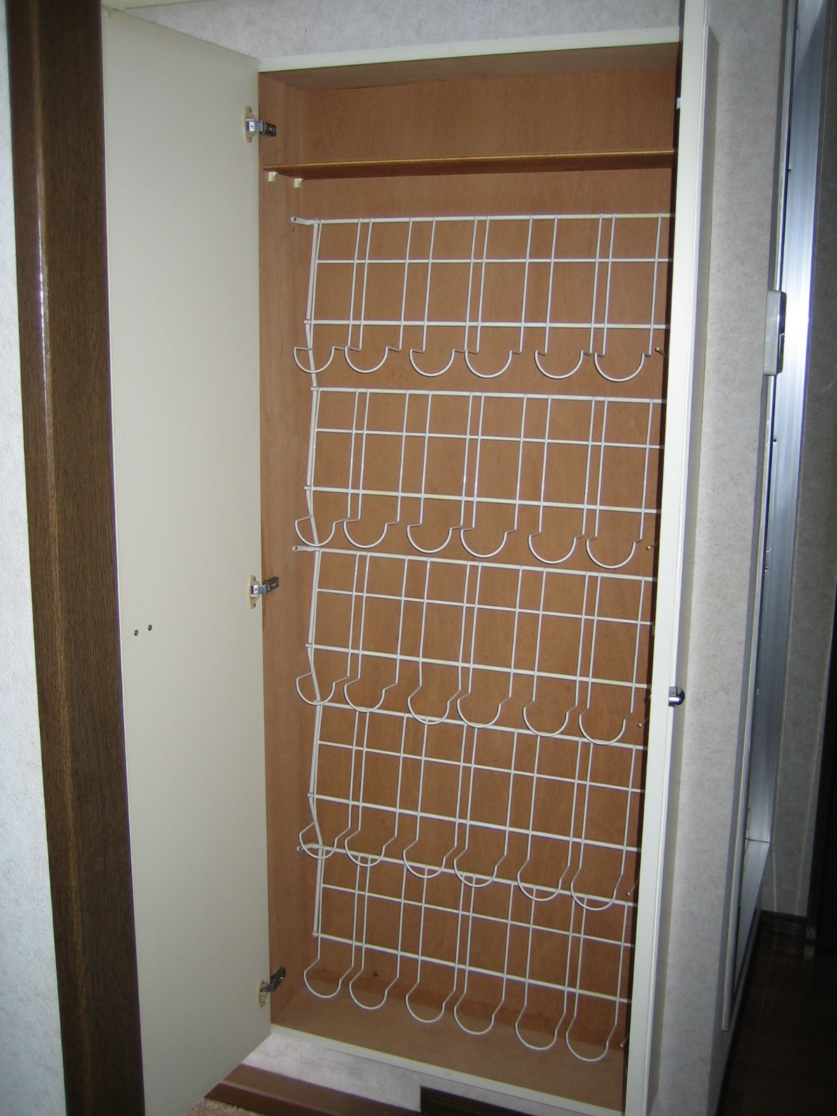 Receipt. This it the front door is clean