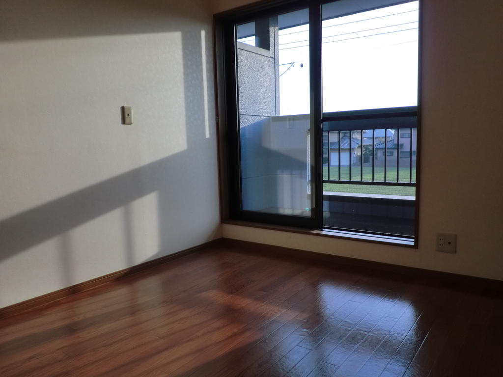 Other room space. 2F veranda side Western style room