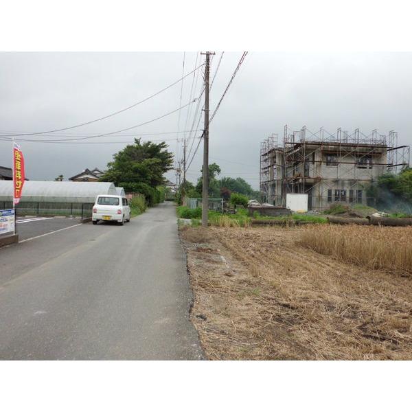 Local photos, including front road
