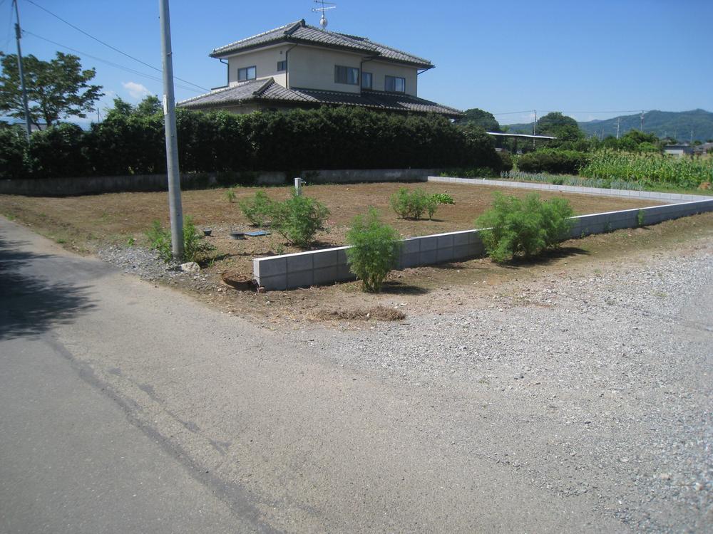 Local photos, including front road